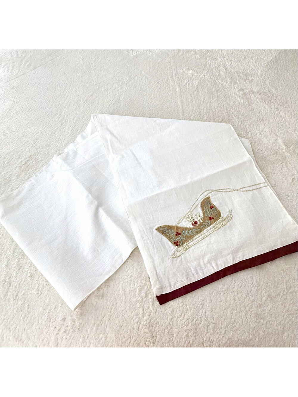 Christmas Table Runner 15x72 White Embroidered Sleigh Burgundy Trim Holiday